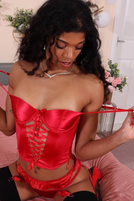 Sabrina Jade